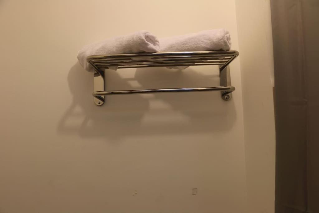 Trig Place At Grace Residence In Taguig City Манила Екстериор снимка